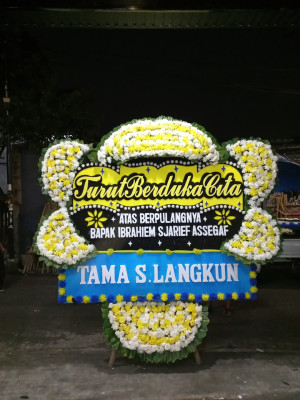 Papan Bunga Duka di Donggala